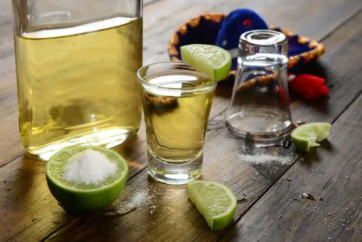 What's The Difference Between Gold and Silver Tequila?