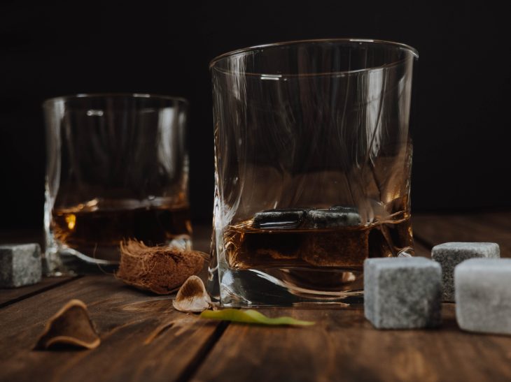 clear drinking glass with water