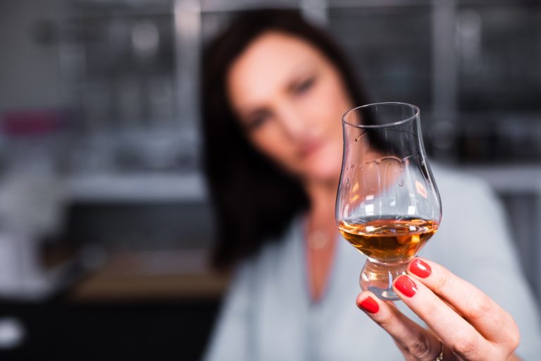 What's a Whisky Dram? And How Much Whisky Is in It?
